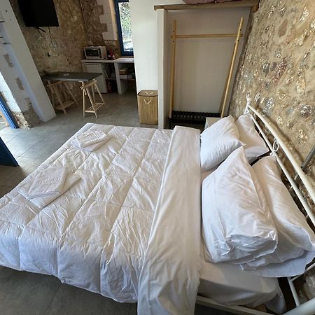 Rocksecret Edge Apartment Каламата Екстериор снимка