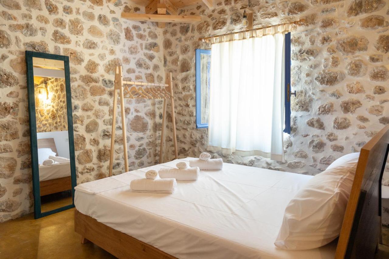 Rocksecret Edge Apartment Каламата Екстериор снимка