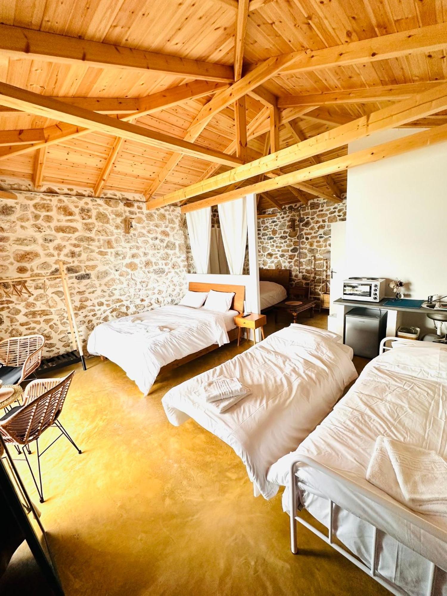 Rocksecret Edge Apartment Каламата Екстериор снимка